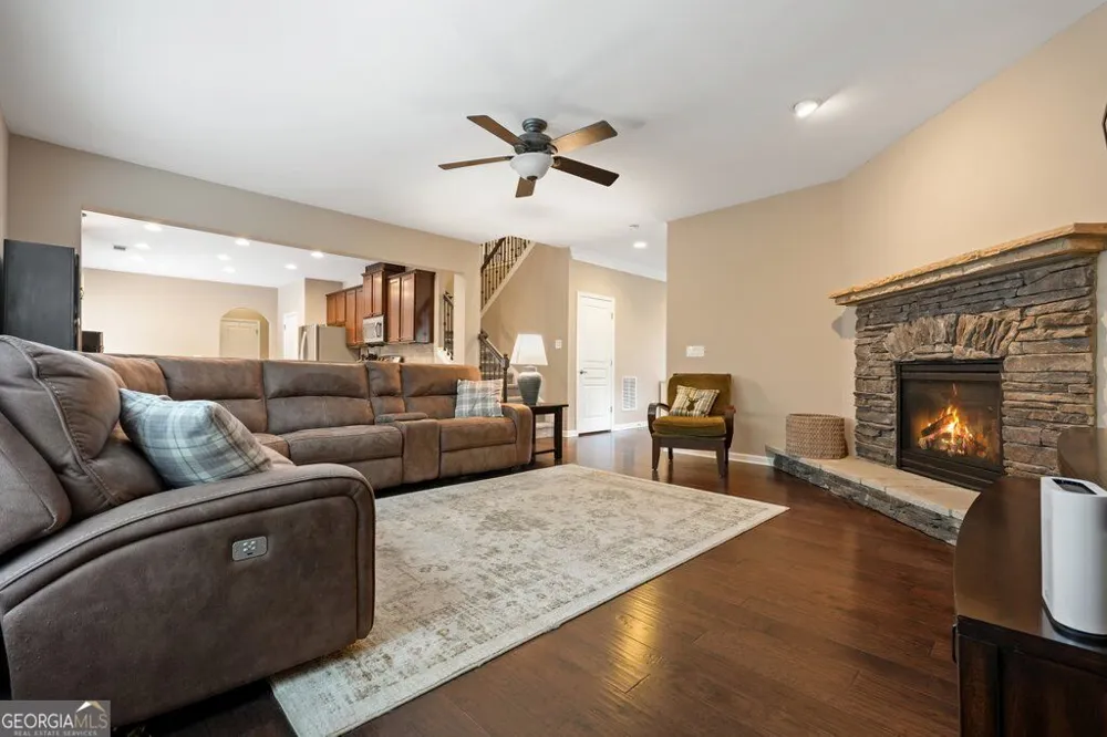 301 Hill Top Overlook Canton, GA 30114