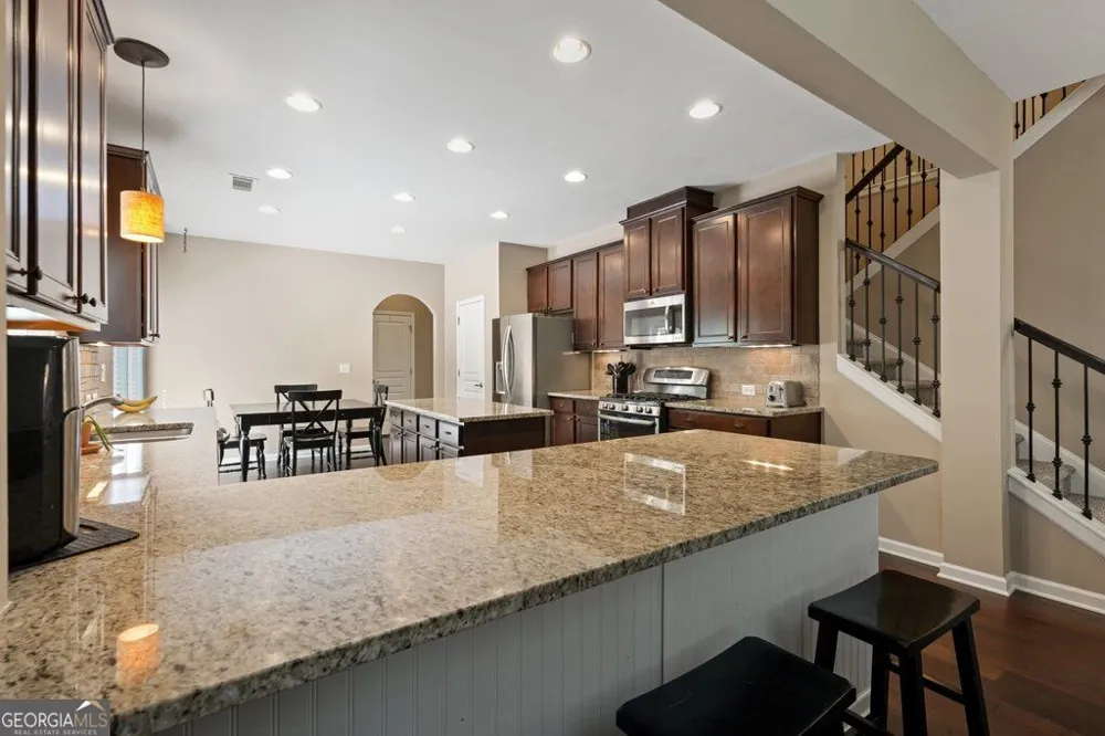 301 Hill Top Overlook Canton, GA 30114