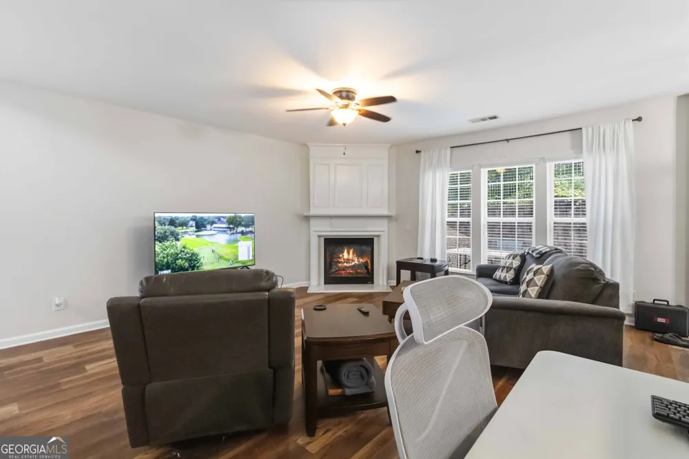 105 Finchley DR Roswell, GA 30076