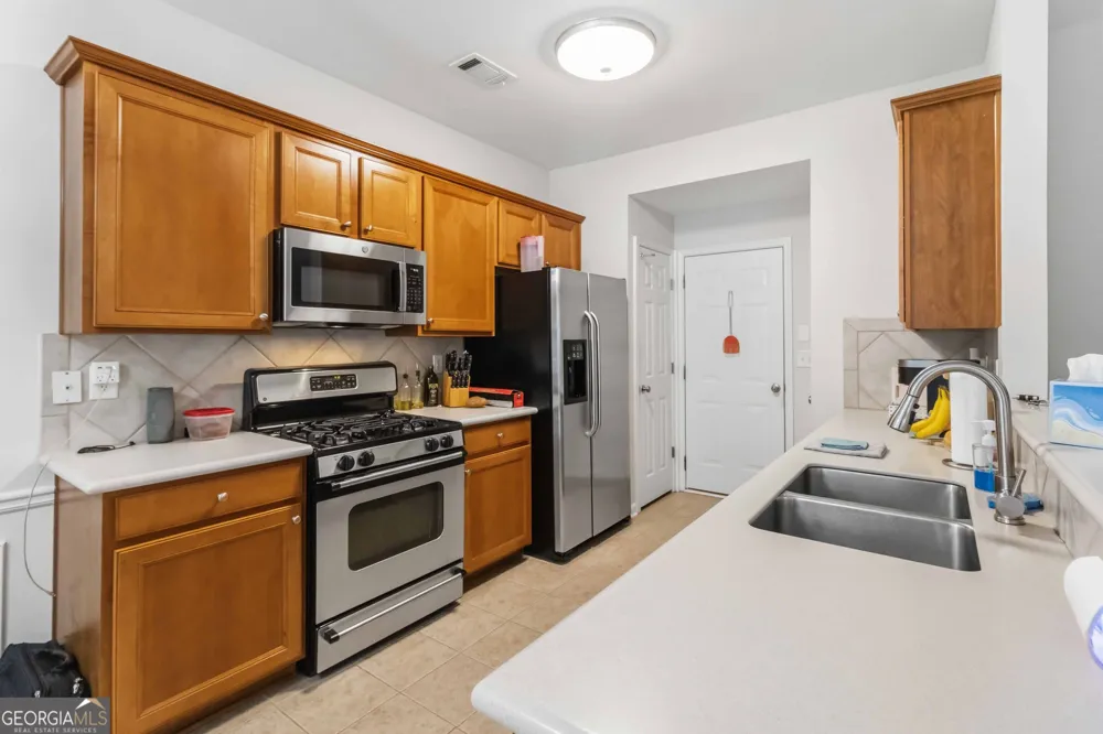 105 Finchley DR Roswell, GA 30076
