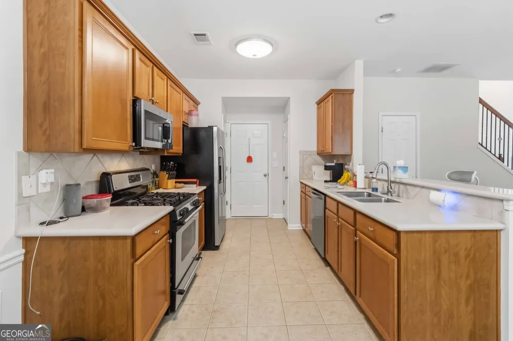 105 Finchley DR Roswell, GA 30076