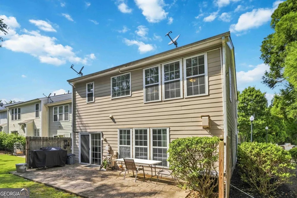105 Finchley DR Roswell, GA 30076