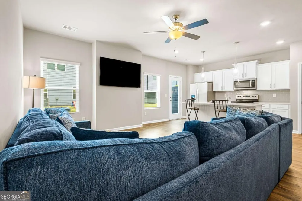 1135 Elyse LN Mableton, GA 30126