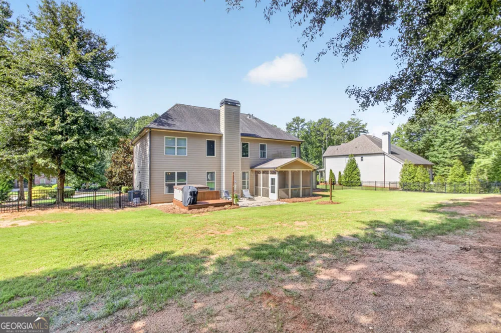 1460 Apple Valley CT Watkinsville, GA 30677