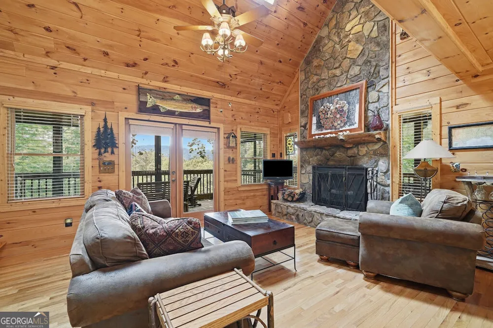 120 Bell Camp Ridge RD Blue Ridge, GA 30513