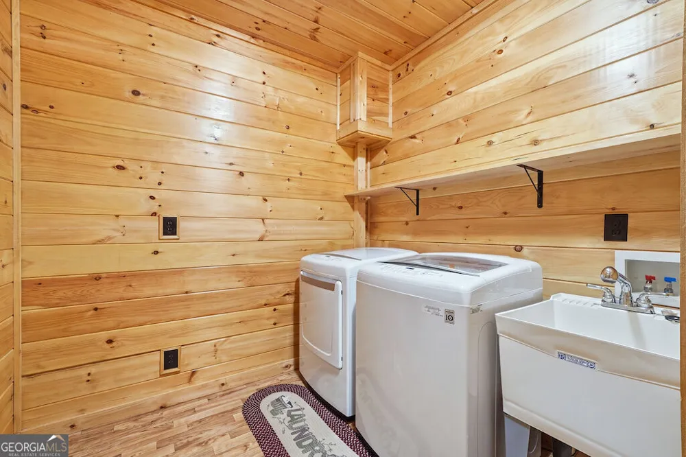 120 Bell Camp Ridge RD Blue Ridge, GA 30513