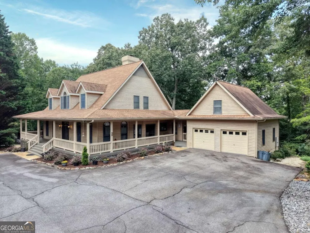 39 Mccracken Cove RD Hayesville, NC 28904