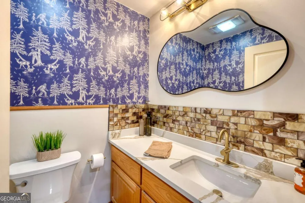 39 Mccracken Cove RD Hayesville, NC 28904