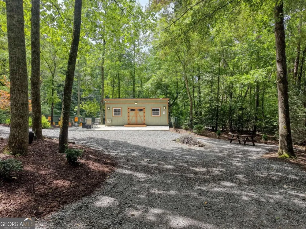 39 Mccracken Cove RD Hayesville, NC 28904