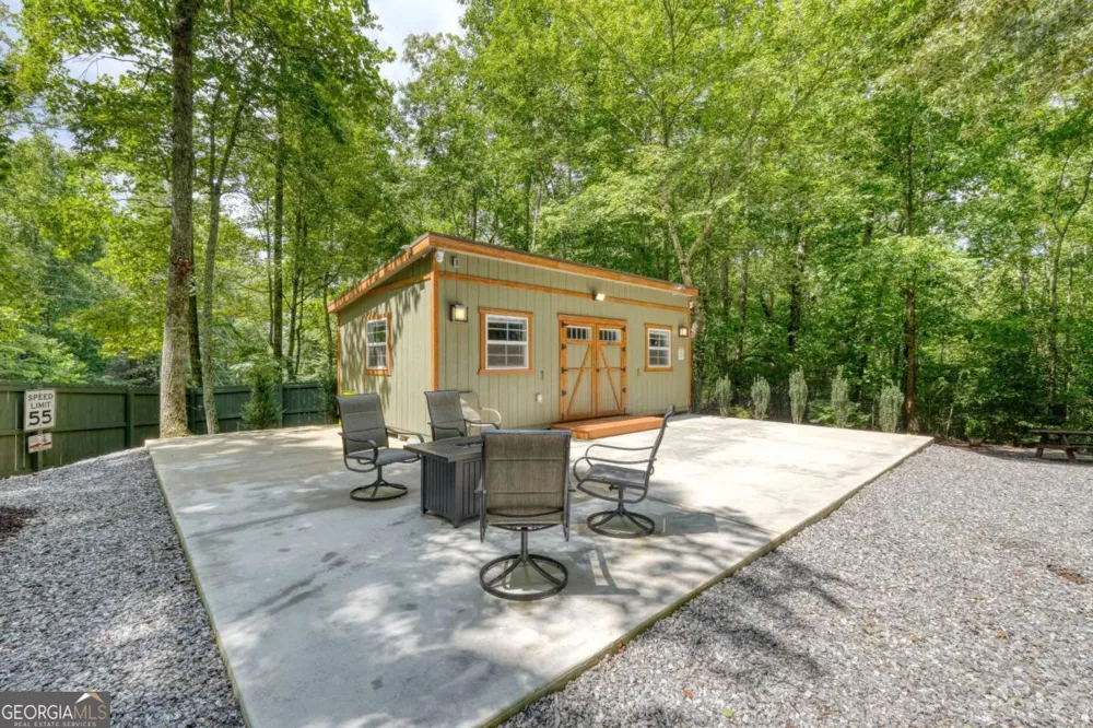39 Mccracken Cove RD Hayesville, NC 28904