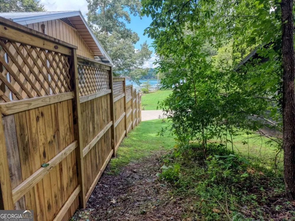 39 Mccracken Cove RD Hayesville, NC 28904