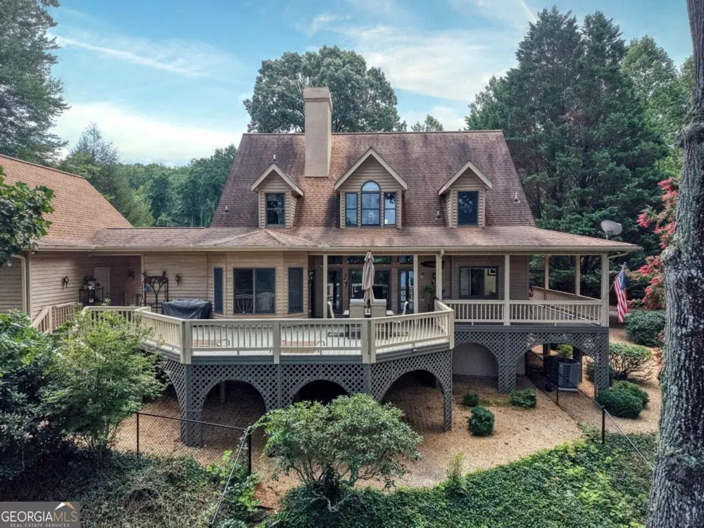 39 Mccracken Cove RD Hayesville, NC 28904