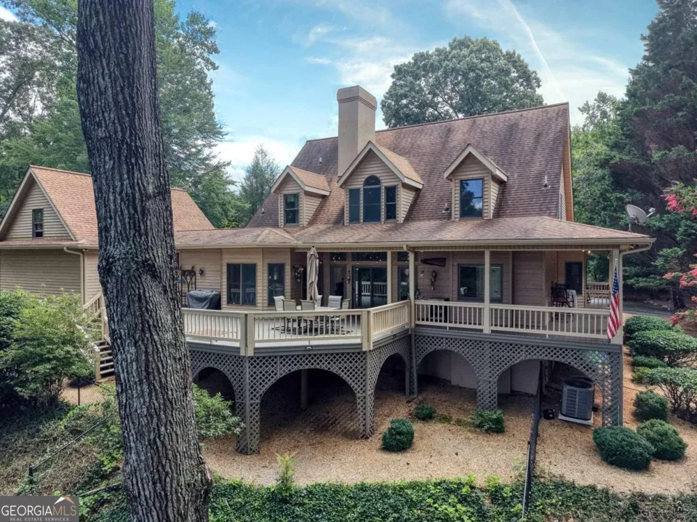 39 Mccracken Cove RD Hayesville, NC 28904