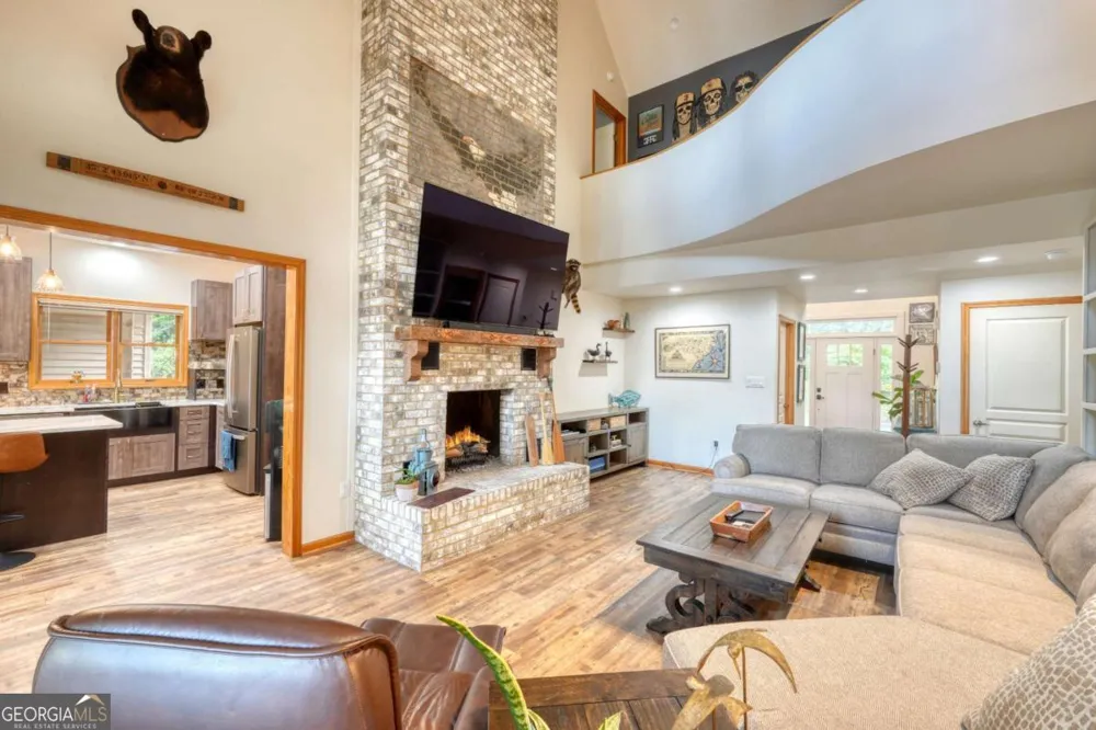 39 Mccracken Cove RD Hayesville, NC 28904
