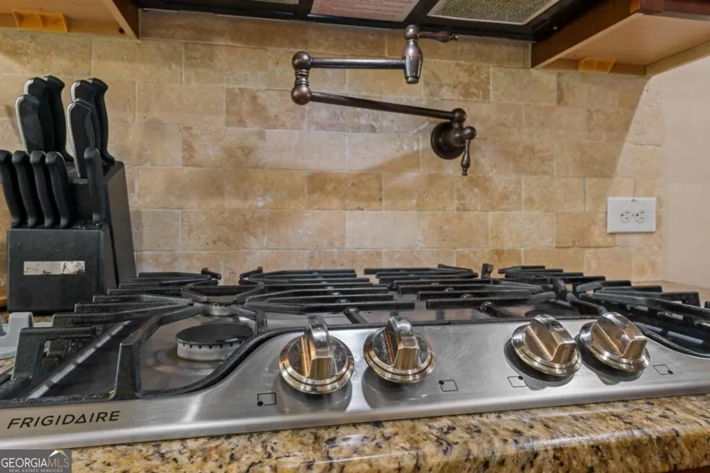 400 Guildhouse DR McDonough, GA 30252