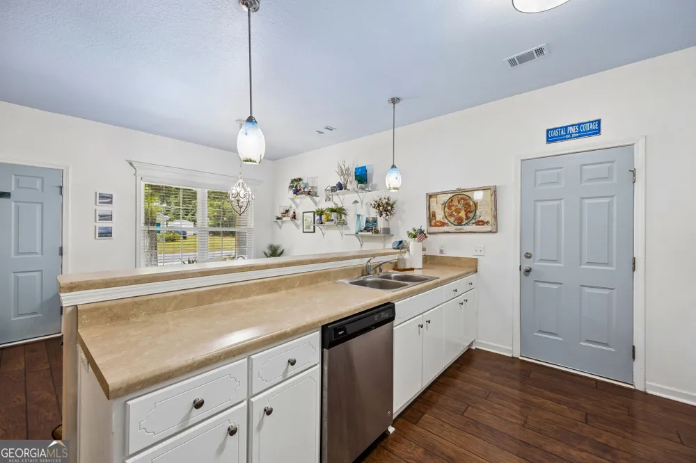 1175 Tidal DR SE Townsend, GA 31331