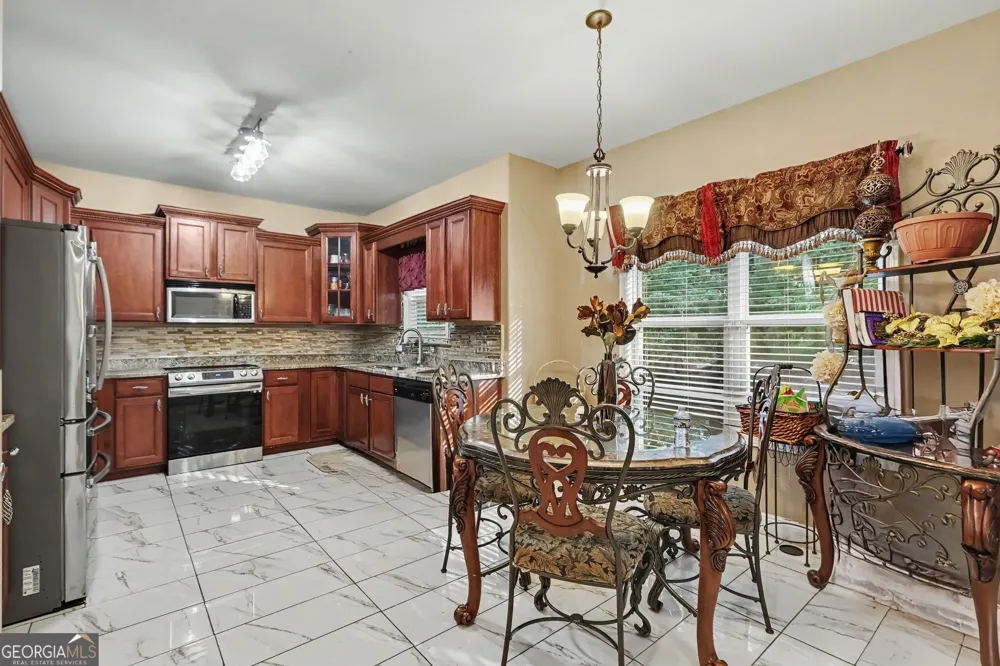 6096 Willowpond CT Douglasville, GA 30135