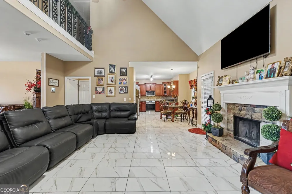 6096 Willowpond CT Douglasville, GA 30135