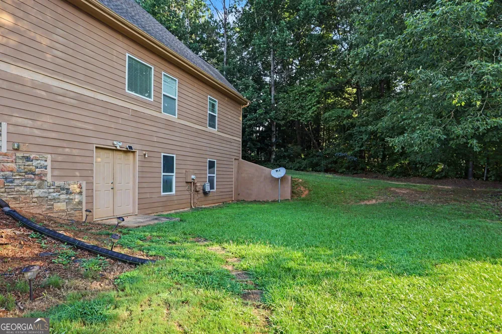 6096 Willowpond CT Douglasville, GA 30135