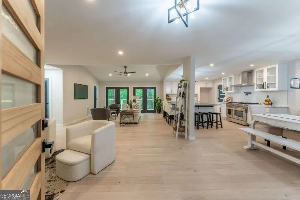 3875 Grizzard TRL Peachtree Corners, GA 30092