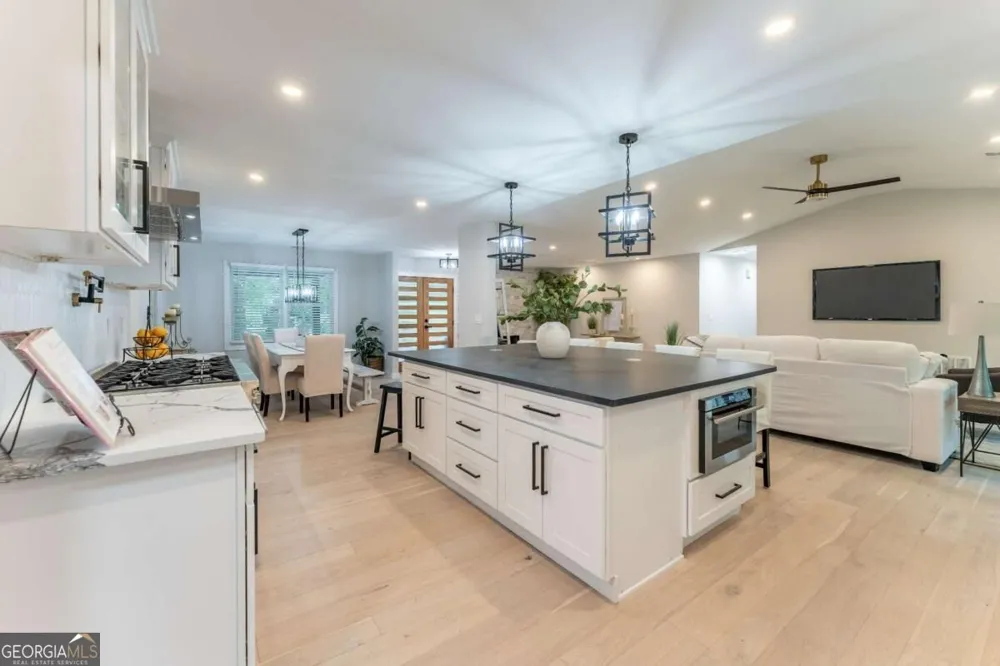3875 Grizzard TRL Peachtree Corners, GA 30092