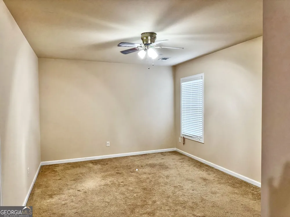 402 Sweetwood CT LaGrange, GA 30241