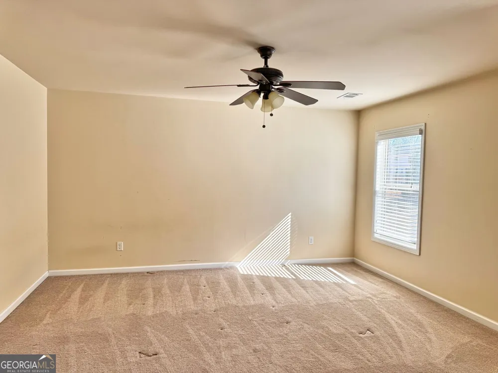 402 Sweetwood CT LaGrange, GA 30241