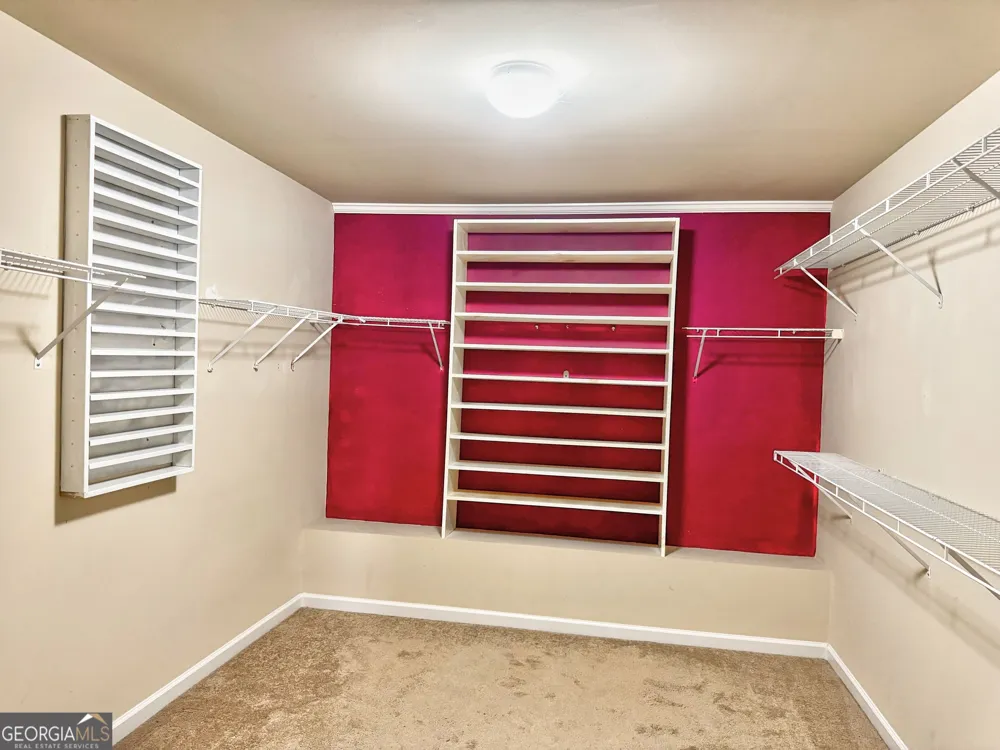 402 Sweetwood CT LaGrange, GA 30241