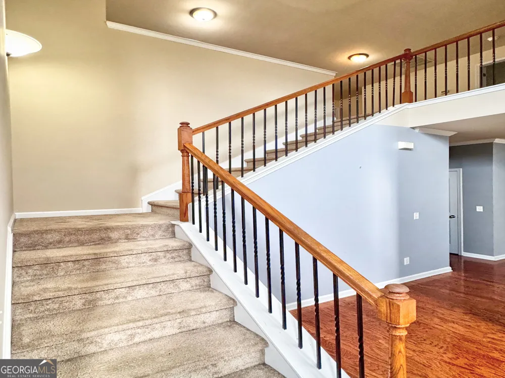 402 Sweetwood CT LaGrange, GA 30241