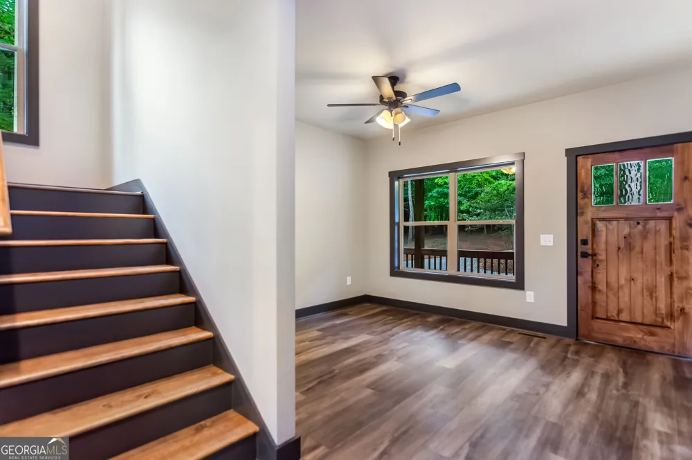 123 Pamela CT Ellijay, GA 30540