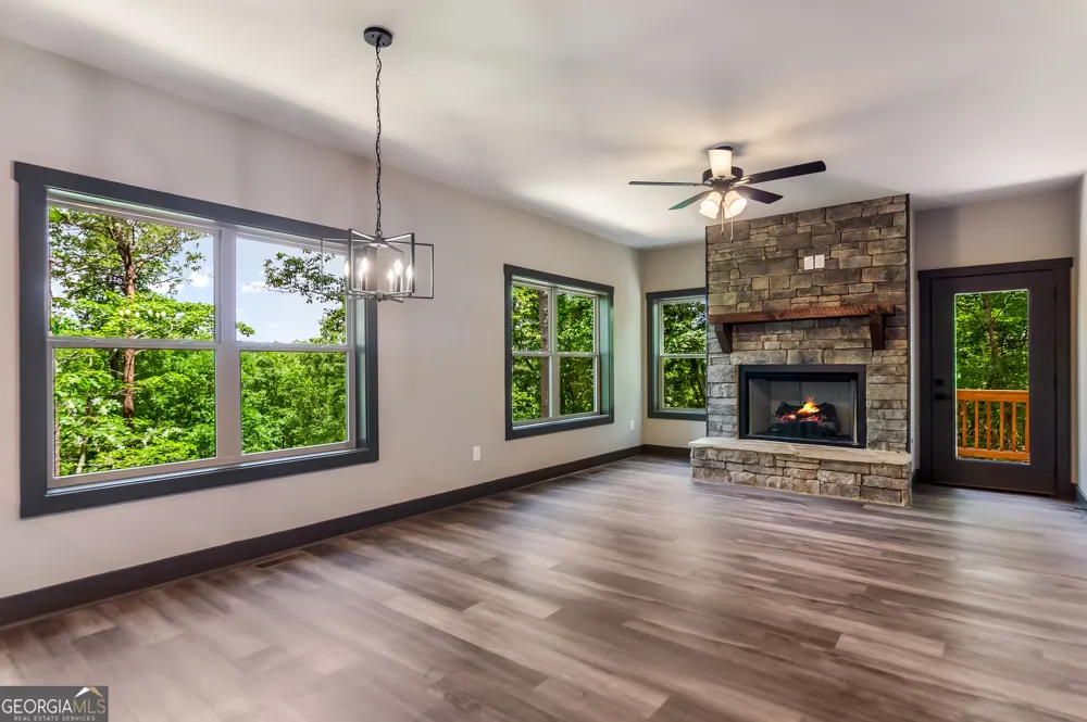 123 Pamela CT Ellijay, GA 30540