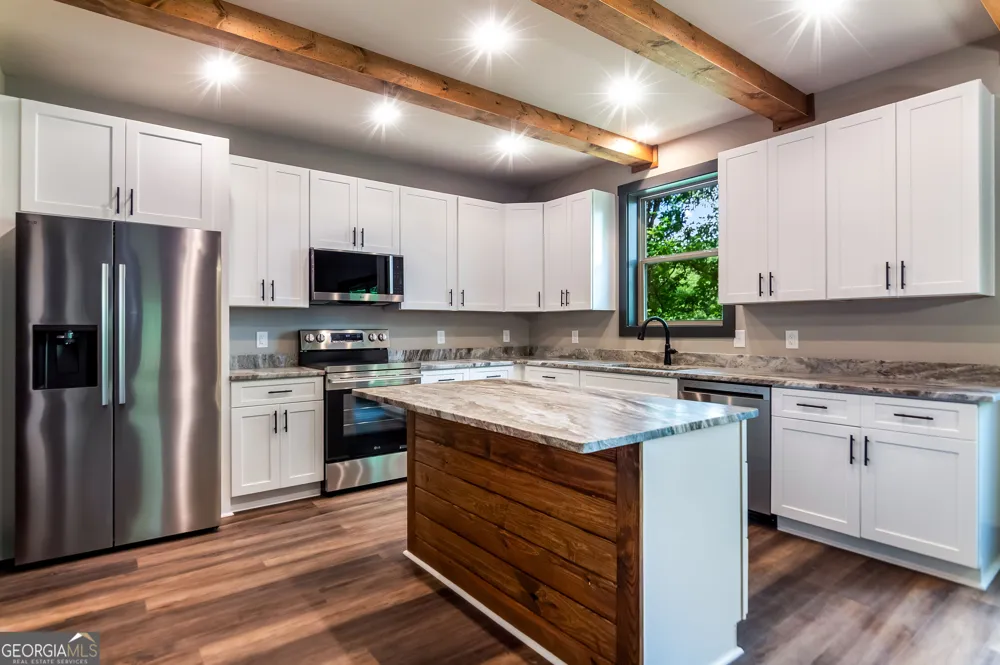 123 Pamela CT Ellijay, GA 30540