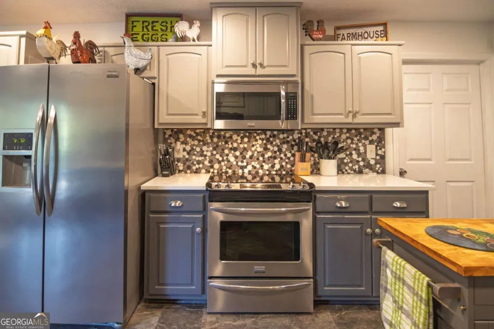 253 Price RD Pine Mountain, GA 31822