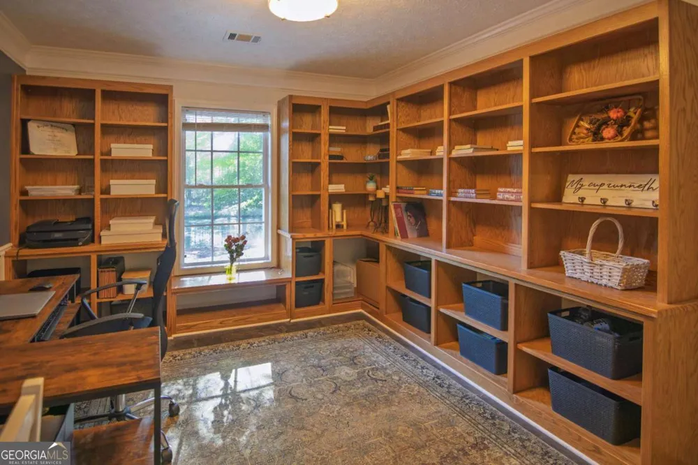 253 Price RD Pine Mountain, GA 31822
