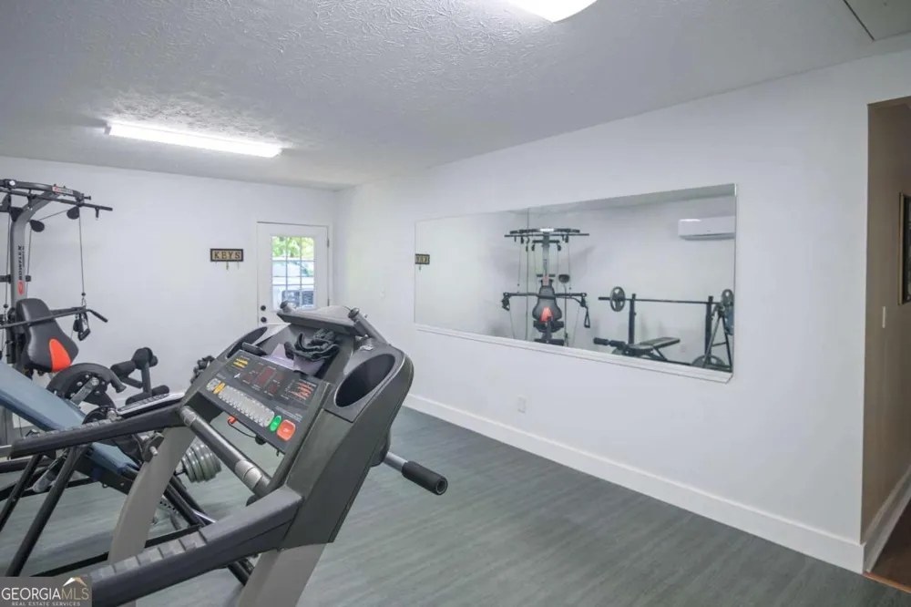 253 Price RD Pine Mountain, GA 31822