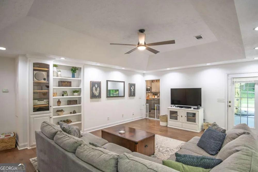 253 Price RD Pine Mountain, GA 31822