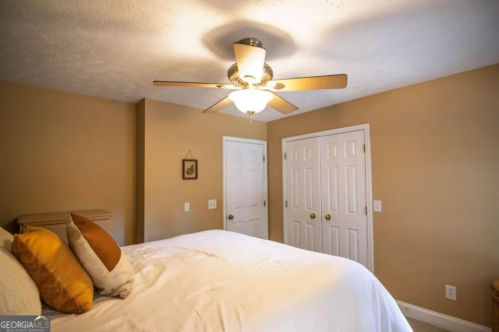 253 Price RD Pine Mountain, GA 31822
