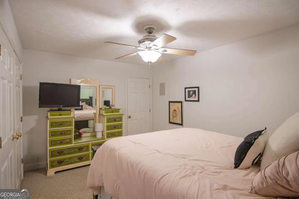 253 Price RD Pine Mountain, GA 31822