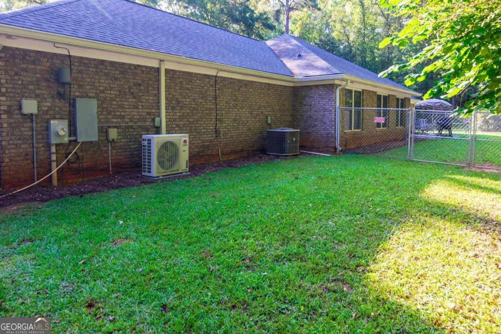 253 Price RD Pine Mountain, GA 31822