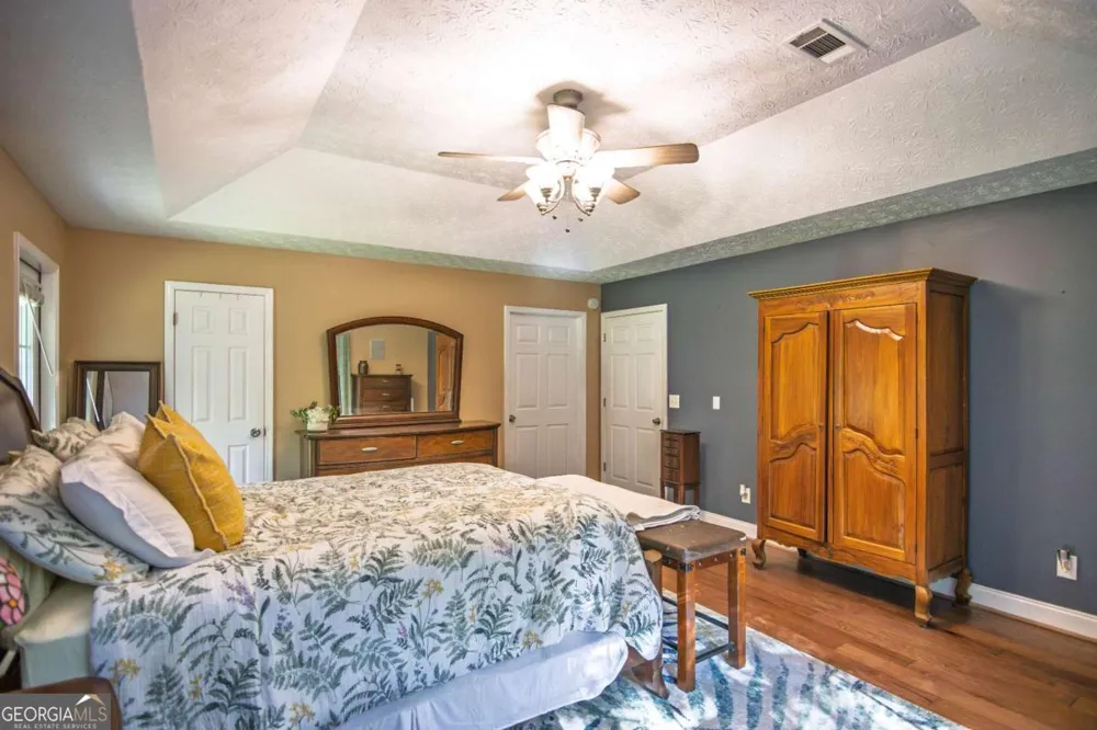 253 Price RD Pine Mountain, GA 31822