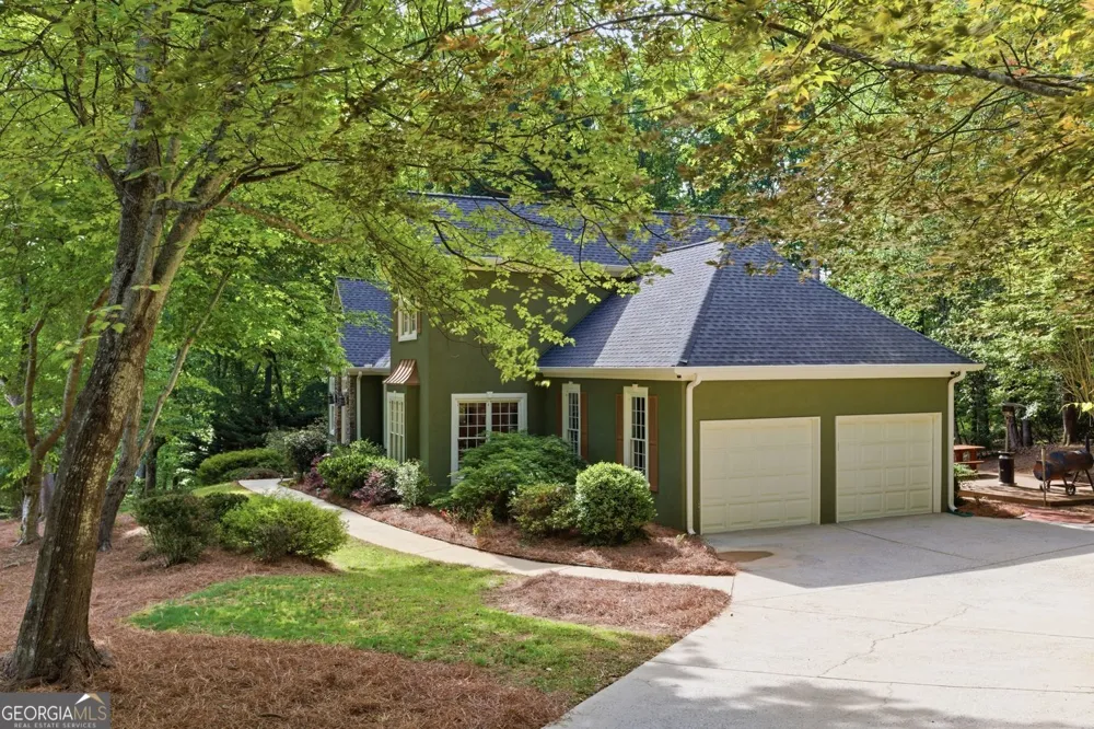 197 Summer RD Clarkesville, GA 30523