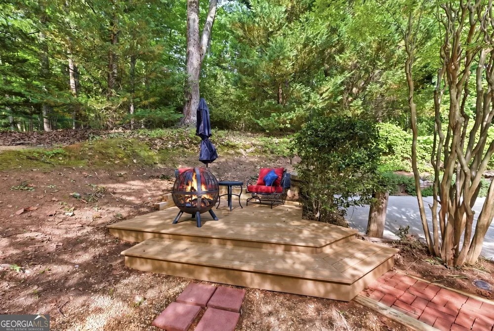 197 Summer RD Clarkesville, GA 30523