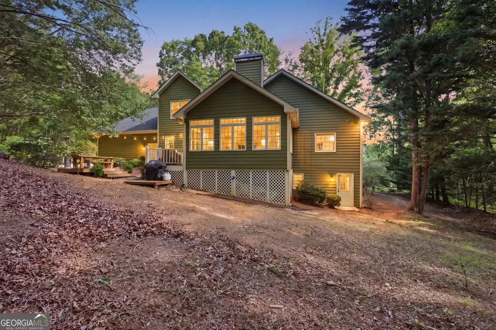 197 Summer RD Clarkesville, GA 30523