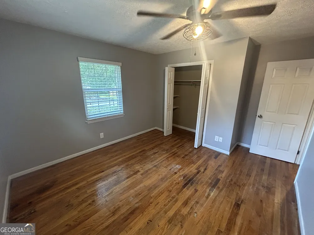 1020 Tuxedo LN Watkinsville, GA 30677