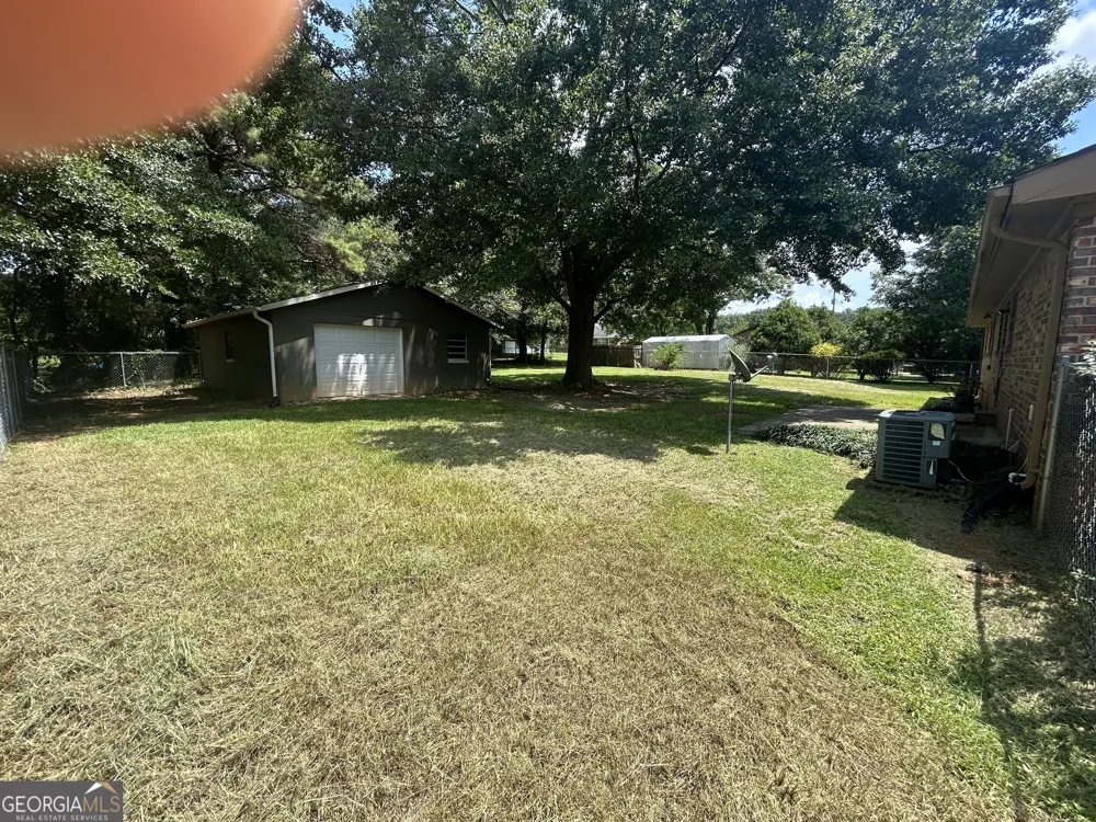 1020 Tuxedo LN Watkinsville, GA 30677