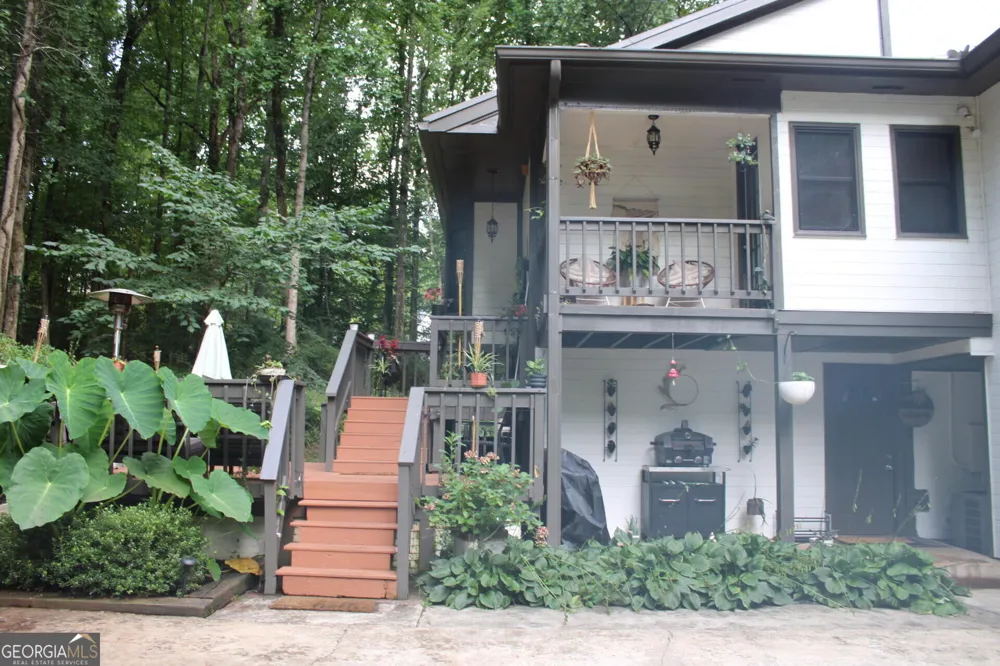 73 Arthur Anderson RD Dahlonega, GA 30533