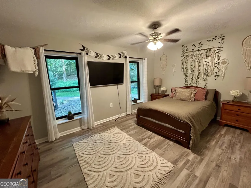 73 Arthur Anderson RD Dahlonega, GA 30533