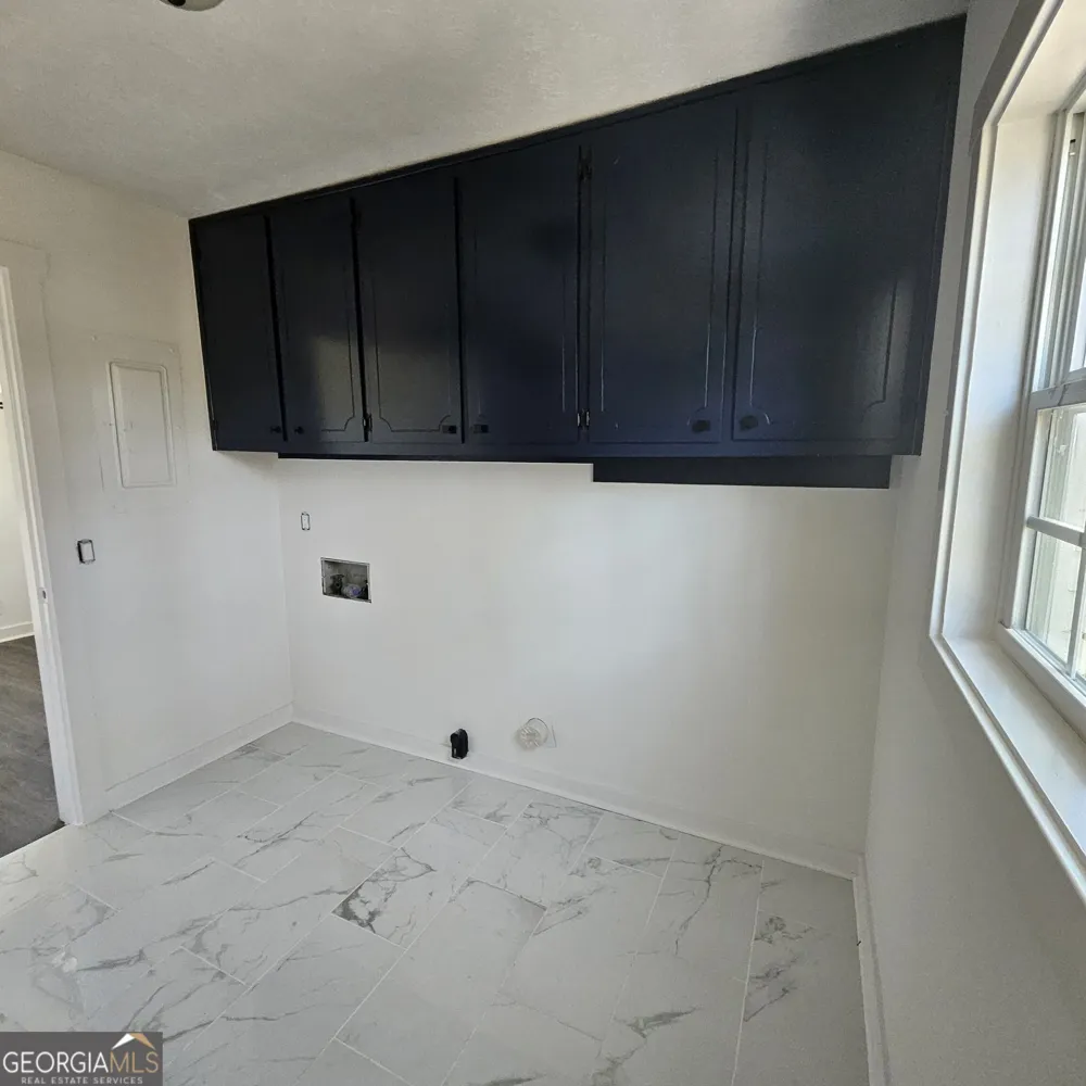 1390 White Oak ST SE Conyers, GA 30013
