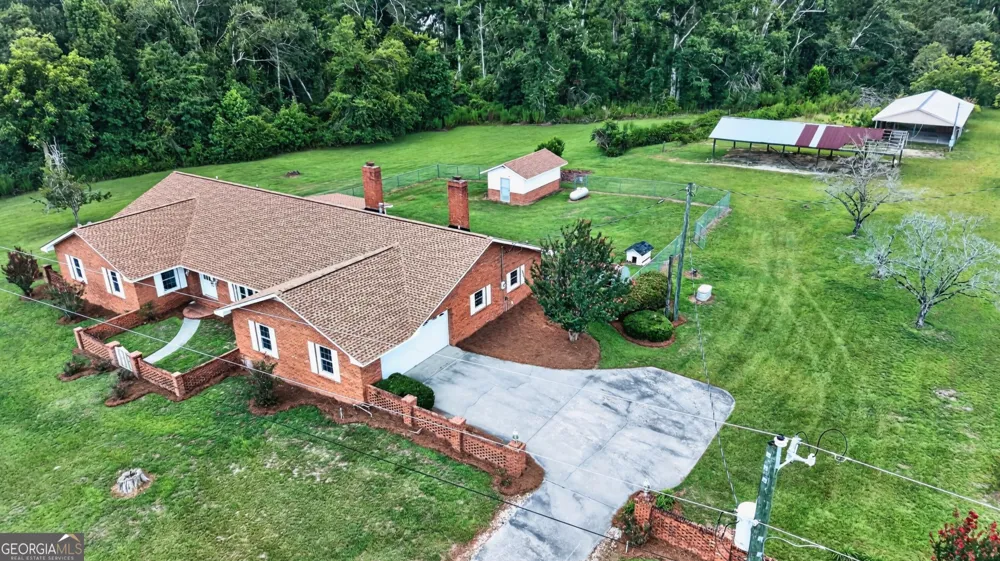 5281 Us Highway 221 Soperton, GA 30457