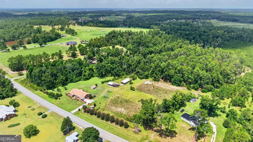 5281 Us Highway 221 Soperton, GA 30457